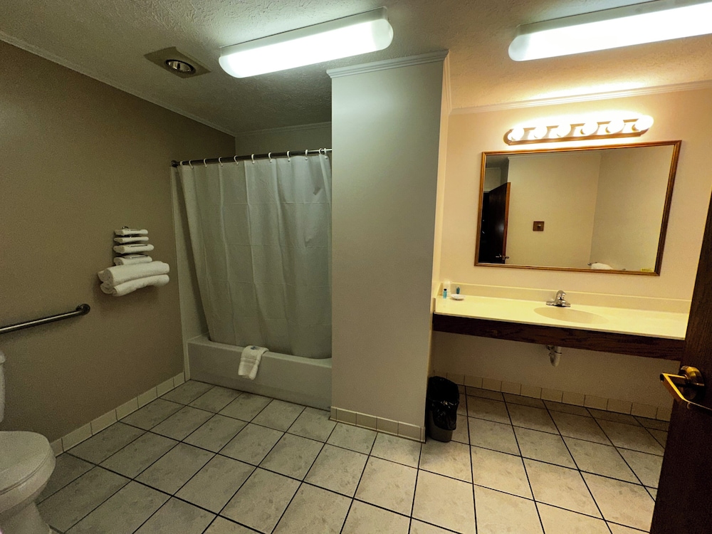 Westgate Inn - photo 12