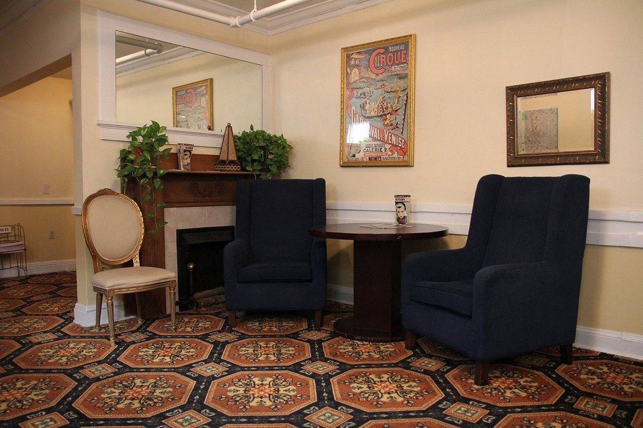 The Highland Inn - photo 3