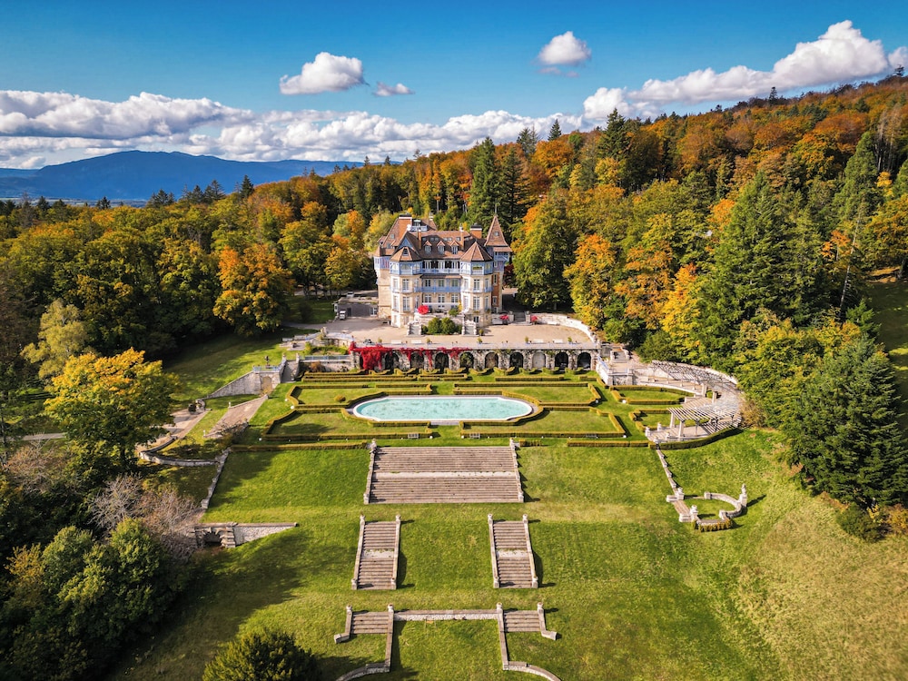 Relais & Châteaux Château des Avenieres — hotel in Cruseilles