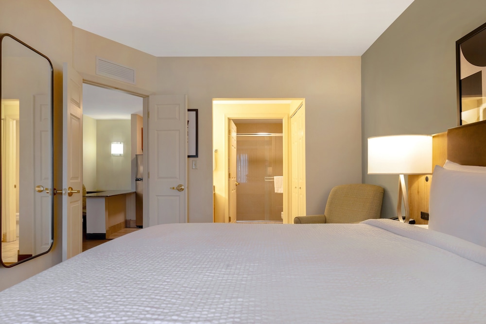 Staybridge Suites Tallahassee by IHG - photo 14