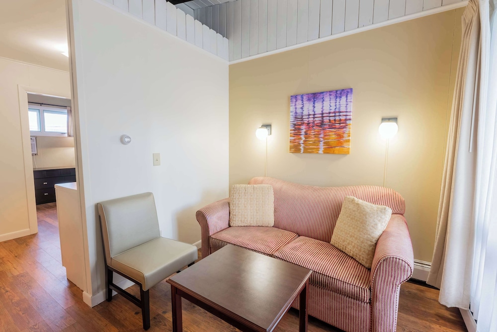 Ocean House Hotel & Motel - photo 66