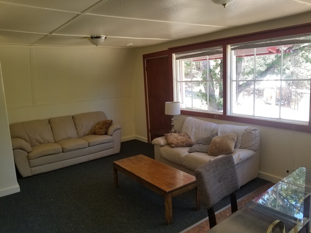 Lakeview Terrace Resort - photo 30