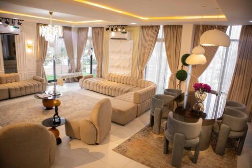 Waterfront VHL Residence Ikoyi — 4-Star Luxury Hotel in Lagos, Nigeria