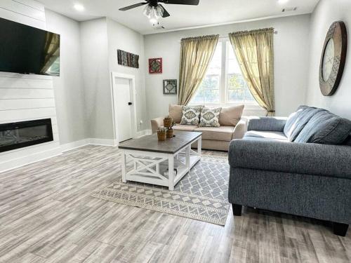 Seabrook Coastal Cottage Beaufort Parris Island — 4-Star Luxury Hotel in Seabrook, United States