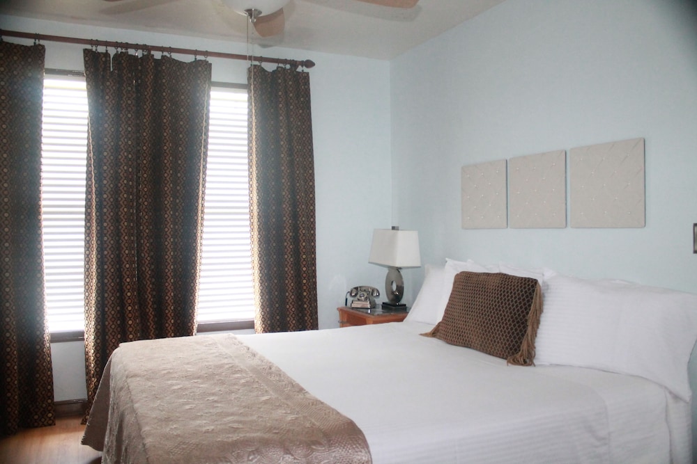 Boulder Dam Hotel - photo 8