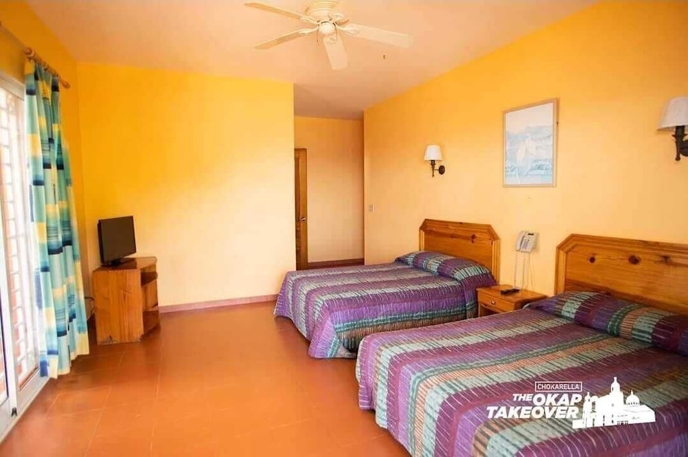 Rival Hotel — Okap — photo 4