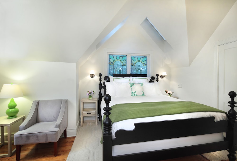 Grape Leaf Inn - photo 17