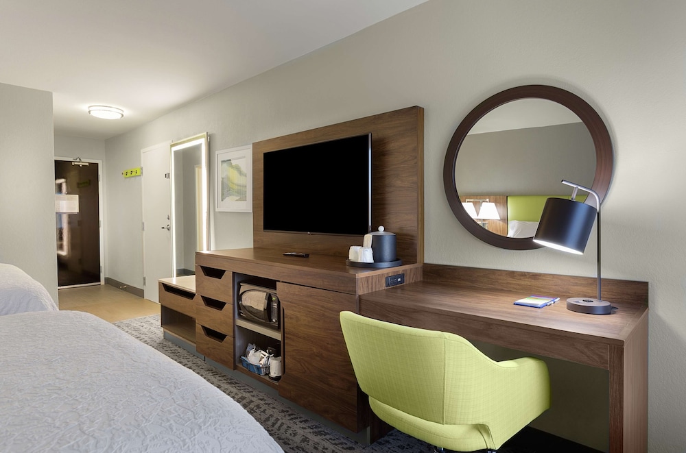 Hampton Inn Greenville Travelers Rest - photo 13