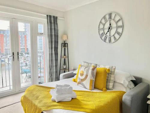 Cosy Flat in Maritime Quarter Pass the Keys — 4-Star Luxury Hotel in Swansea, United Kingdom