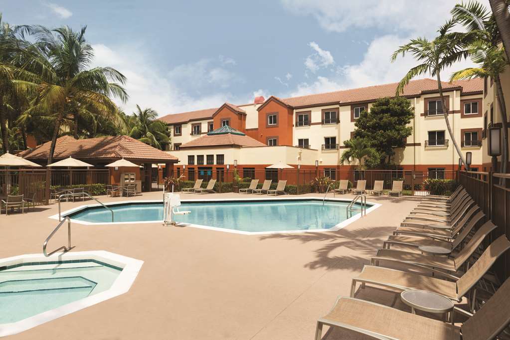 HYATT house Miami Airport - photo 20