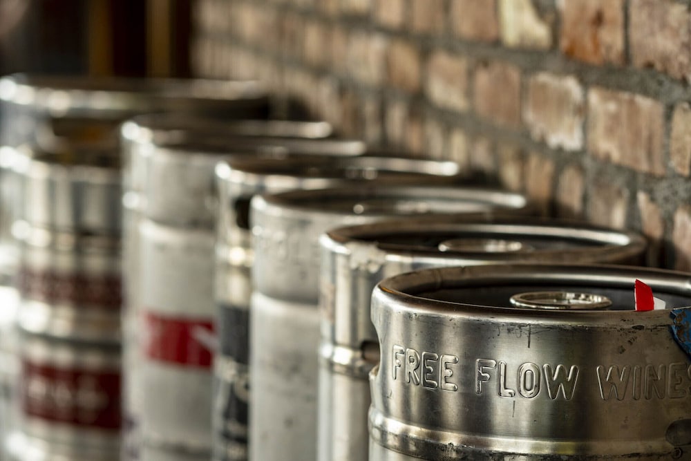 Ski Inn Taphouse Hotel - photo 35