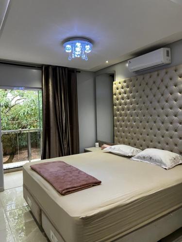 Apartamento Aconchegante Com Estacionamento Privado 21593464 — Salto Del Guaira