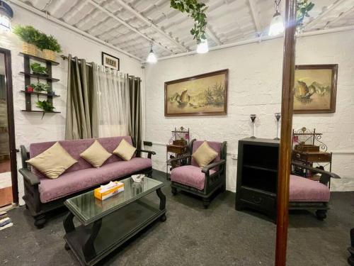 Independent Garden Cottage Bandra Carter road — 4-Star Luxury Hotel in Mumbai, India
