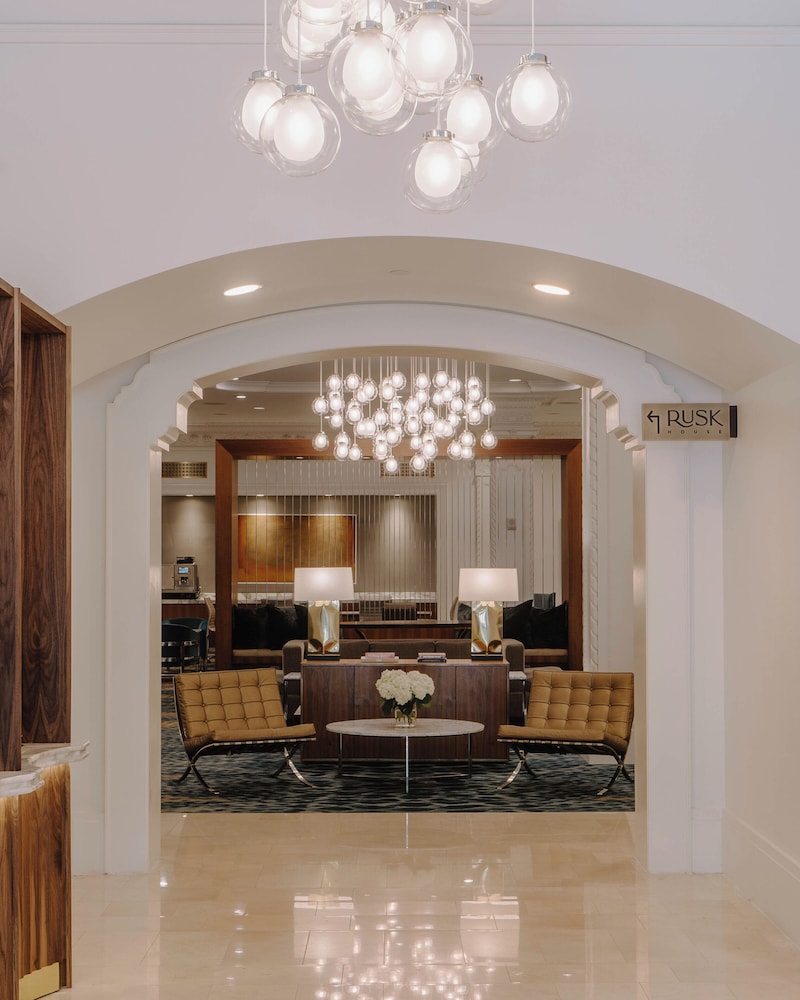 Club Quarters Hotel Downtown Houston - photo 5