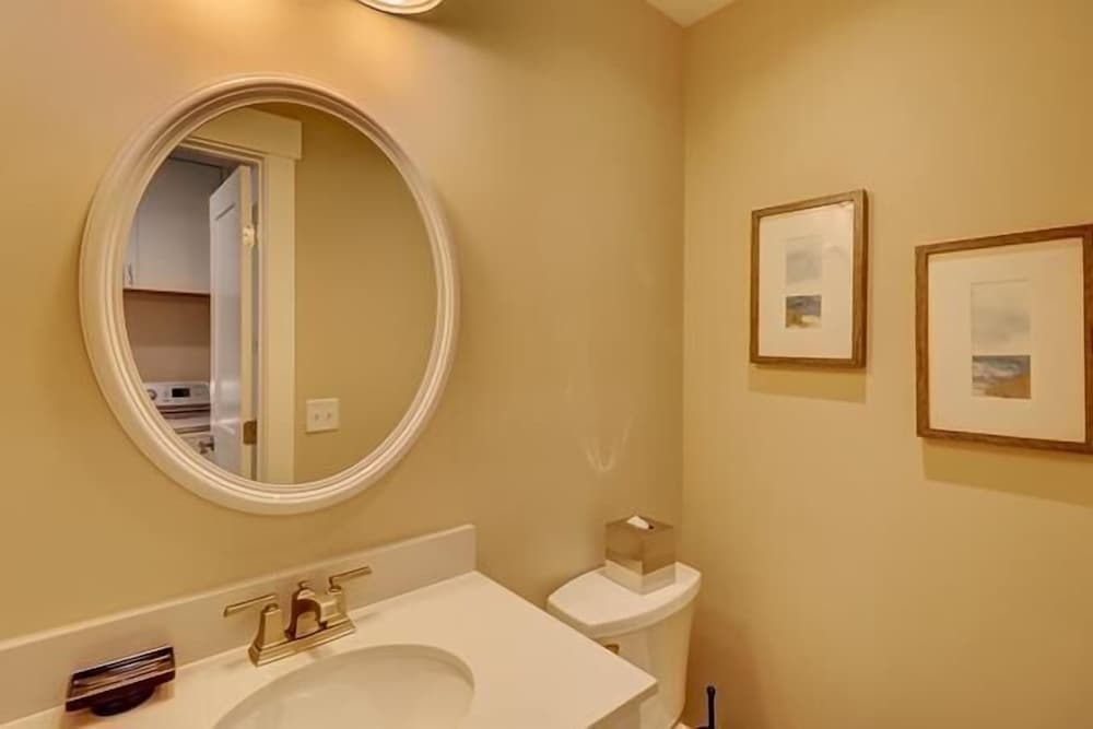 337 Greenwood Dr. at the Sea Pines Resort - photo 6