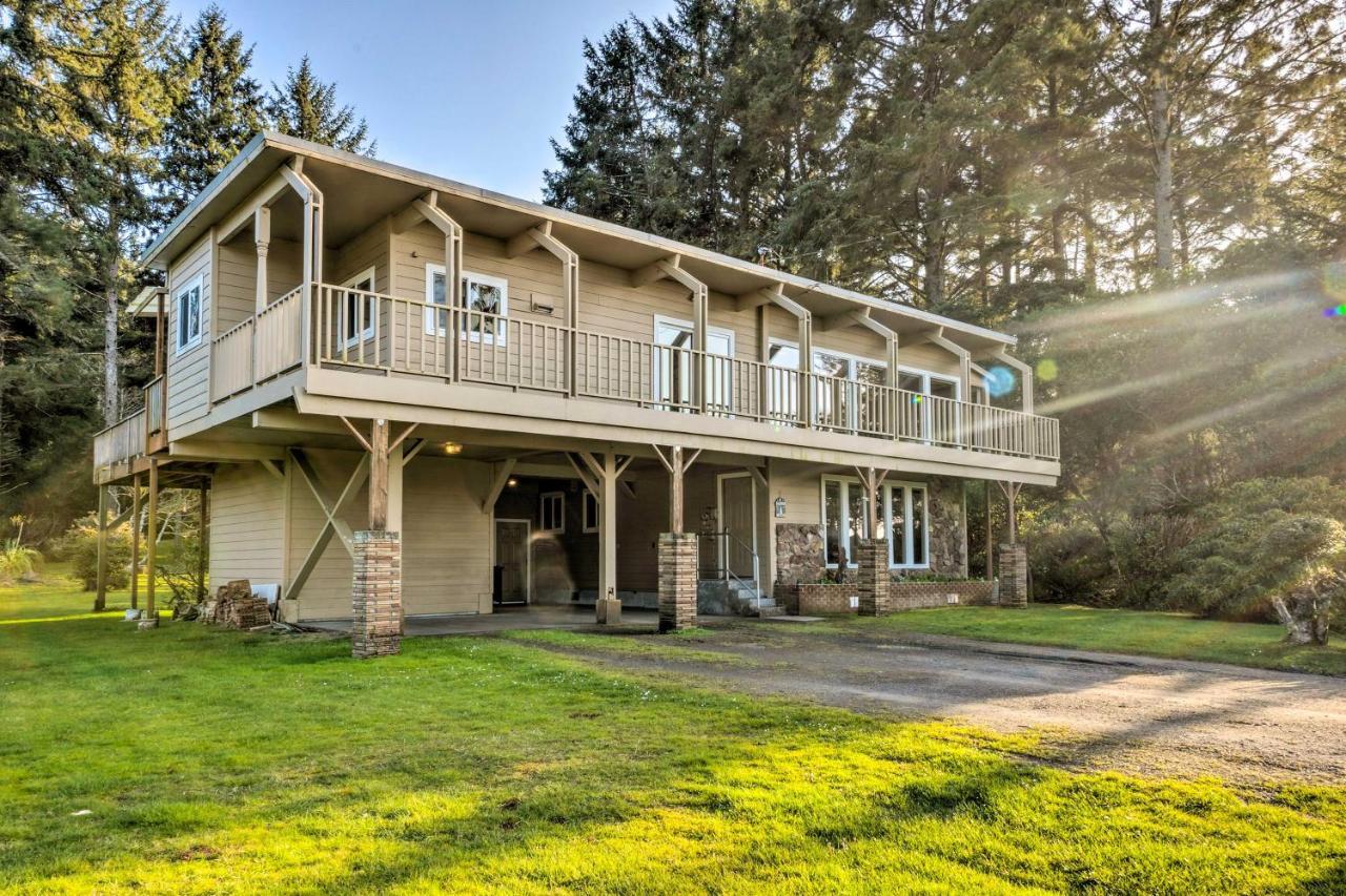 Fishermens Paradise in Coos Bay Walk to Beach — 4-Star Luxury Hotel in Coos Bay, United States