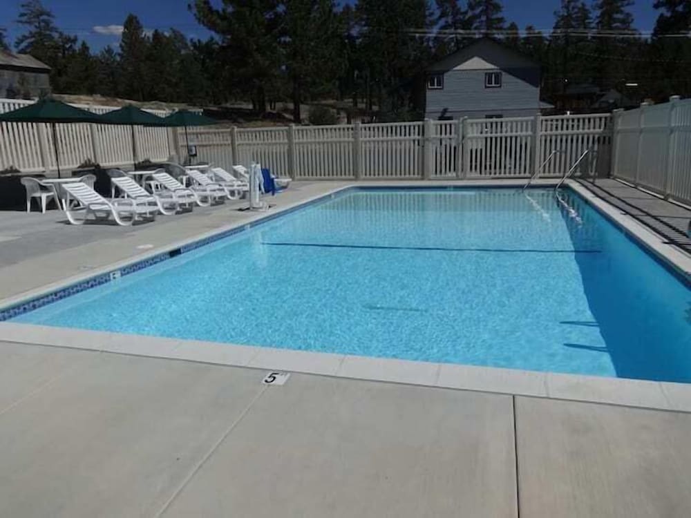 Bay Meadows Resort - photo 88