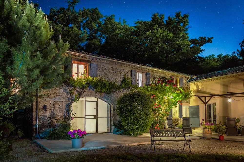 Les Beaux Chênes — 4-Star Luxury Hotel in Dieulefit, France