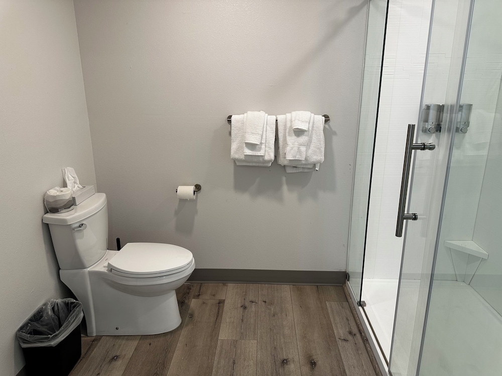 West Beach Suites - photo 98