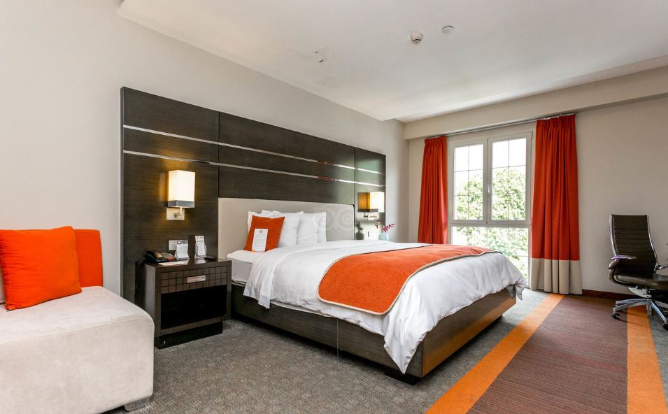 Altamira Village Hotel & Suites — 5-Star Luxury Hotel in Caracas, Venezuela