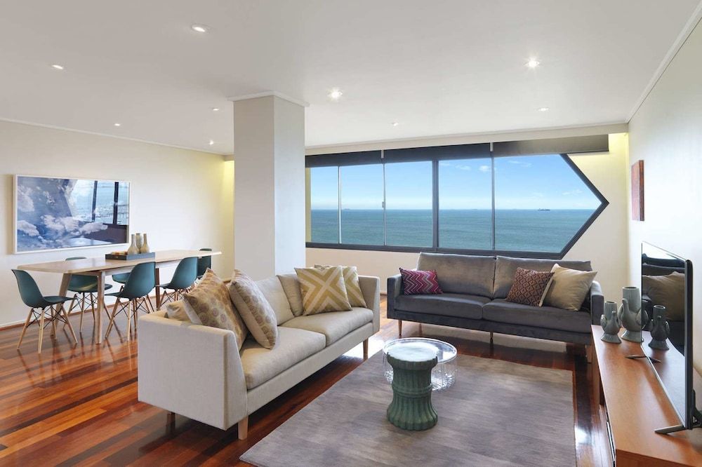 Panoramic Views Across The Bay — 4-Star Luxury Hotel in Saint Kilda, Australia