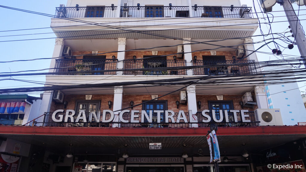 Grand Central Hotel and Restaurant