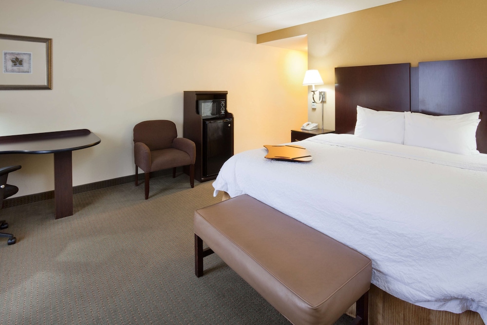 Hampton Inn & Suites Lino Lakes - photo 29