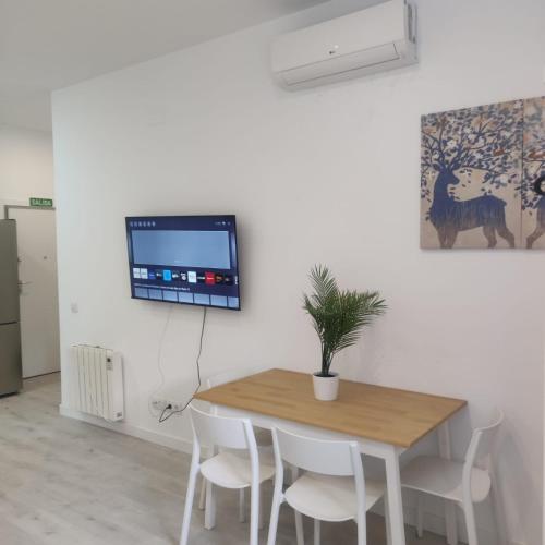 Dh Estudios Lopez de Hoyos - carbon neutral hotel in Madrid