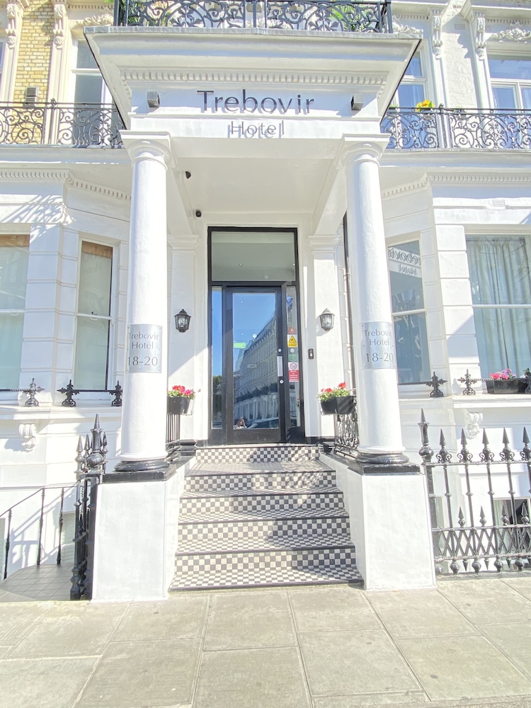 Trebovir Hotel