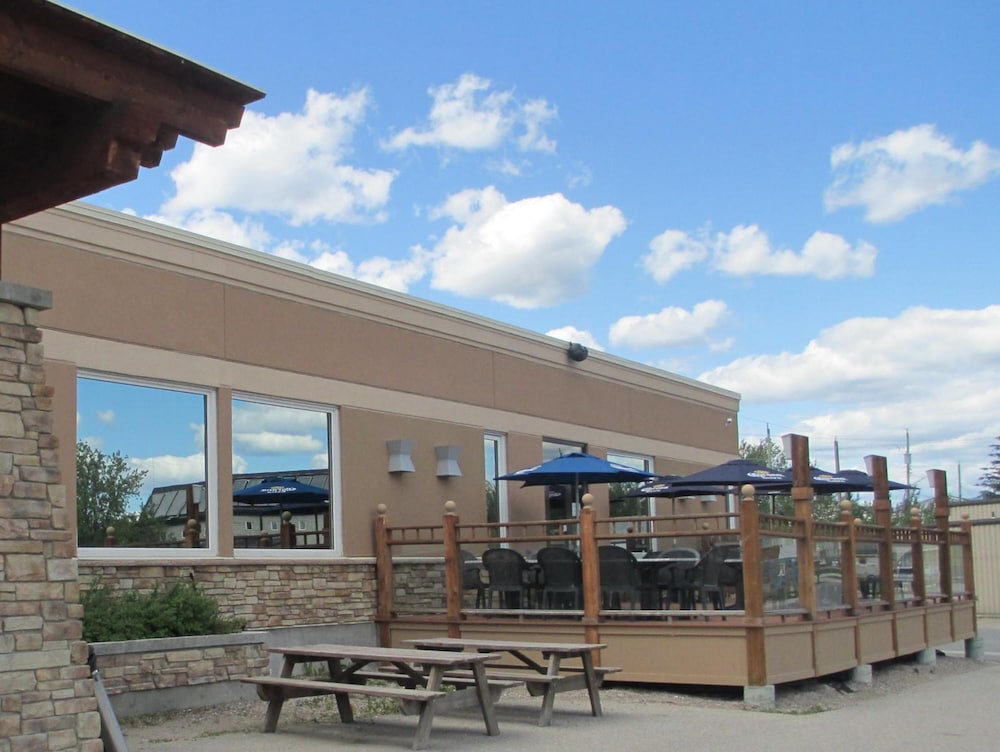 Balmer Hotel — hotel in Red Lake