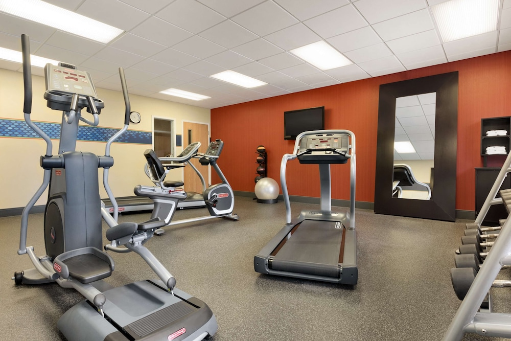 Hampton Inn & Suites Largo - photo 19