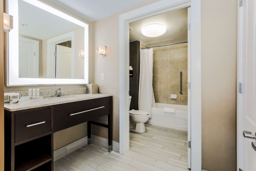 Homewood Suites Melville - photo 21