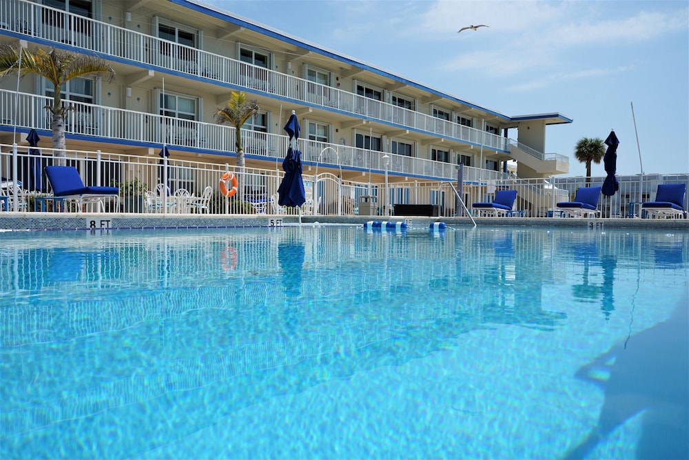 Glunz Ocean Beach Hotel & Resort - photo 56