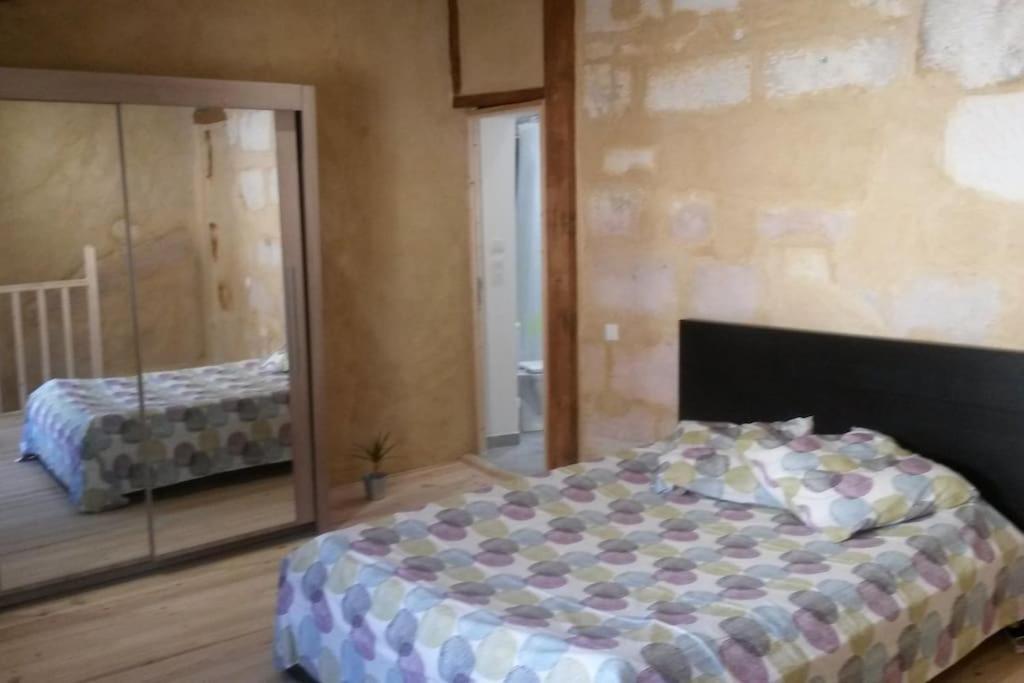 Superbe Duplex Aux Arenes in Arles, France