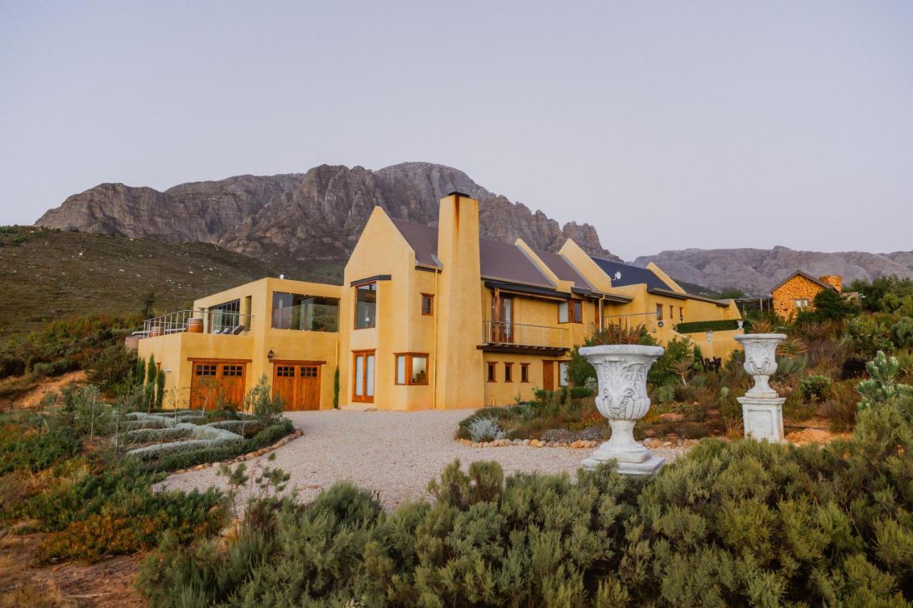 Berghuis Mountain Hideaway in Unknown City, South Africa