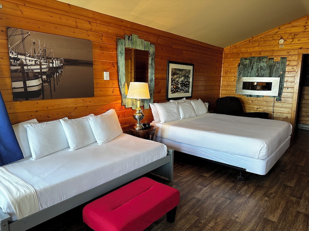 Westport Marina Cottages - photo 5
