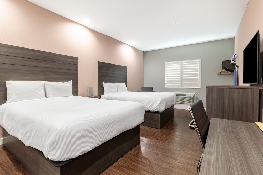 Scottish Inns & Suites Houston TX - photo 20