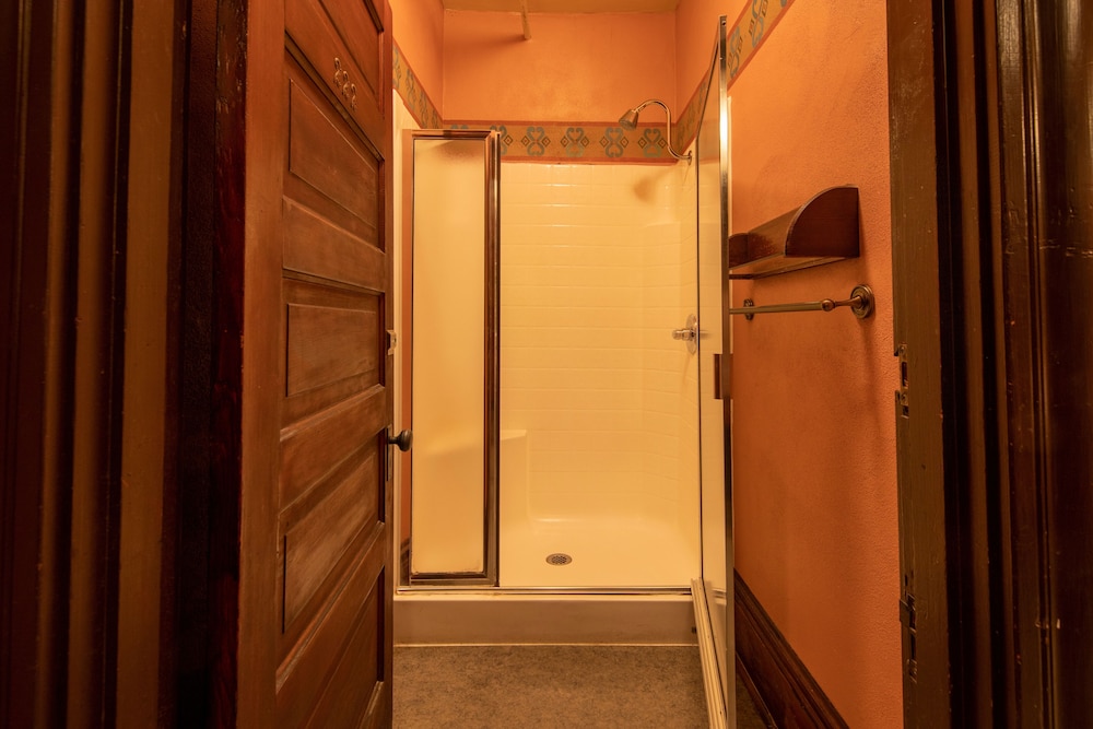 McMenamins Crystal Hotel - photo 31