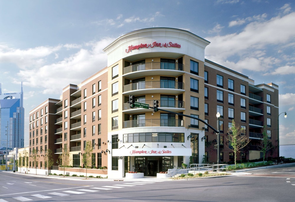 Hampton Inn & Suites Nashville Downtown - featured photo