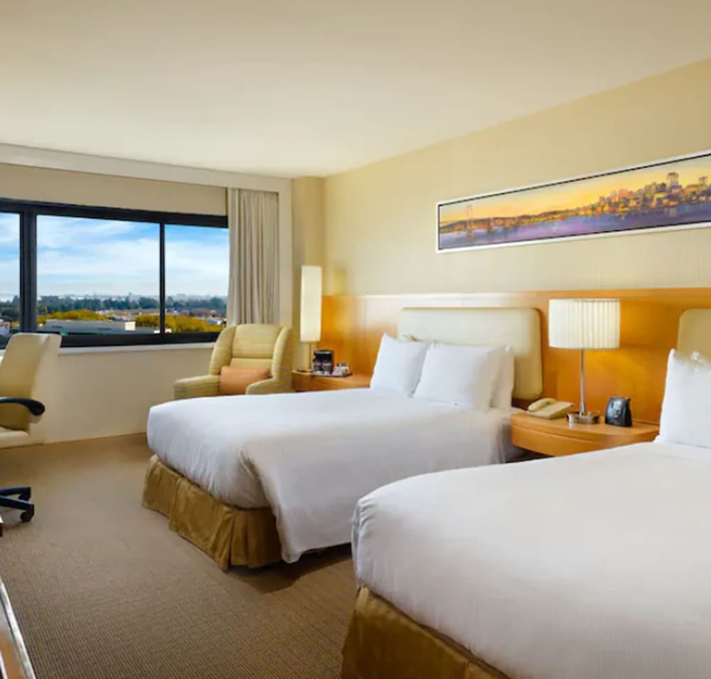 Hilton San Francisco Airport Bayfront - photo 12