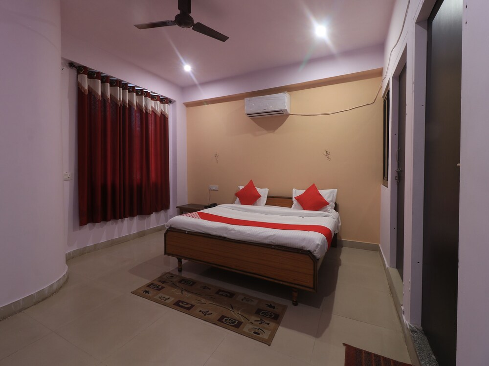 OYO 28636 Roopam Places in Ajmer, India