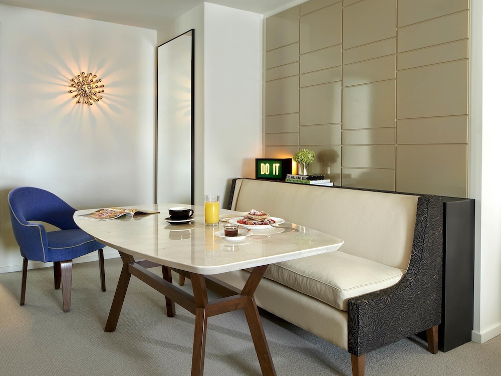 21c Museum Hotel Cincinnati - photo 21
