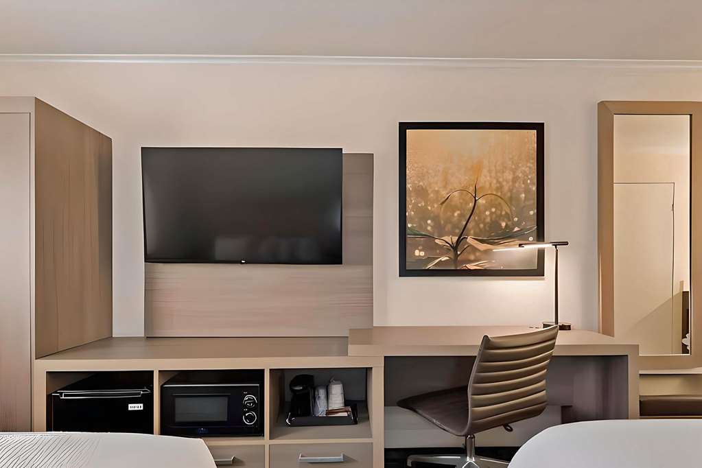 Comfort Inn Hayward Oakland South - photo 12