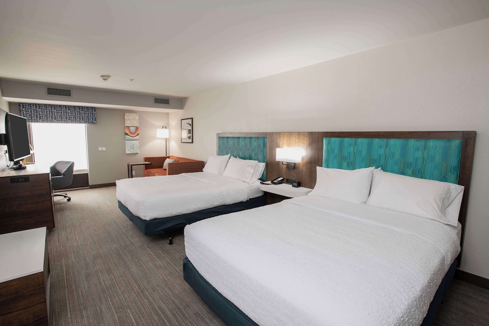 Hampton Inn Dry Ridge - photo 37