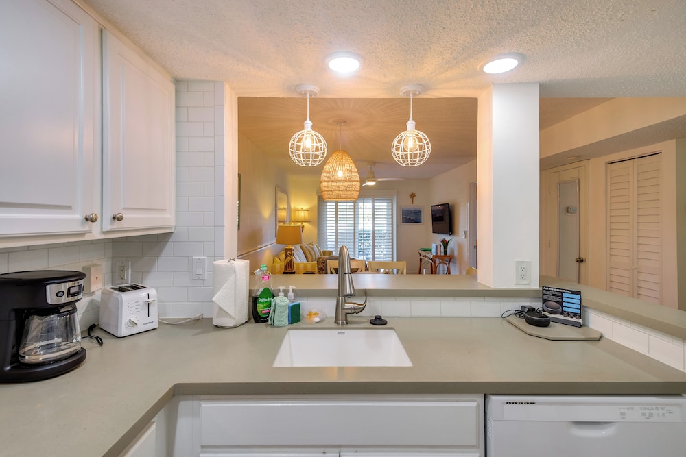 Resort Condo Steps to Beach: Snowbirds Welcome — Saint Augustine — photo 5