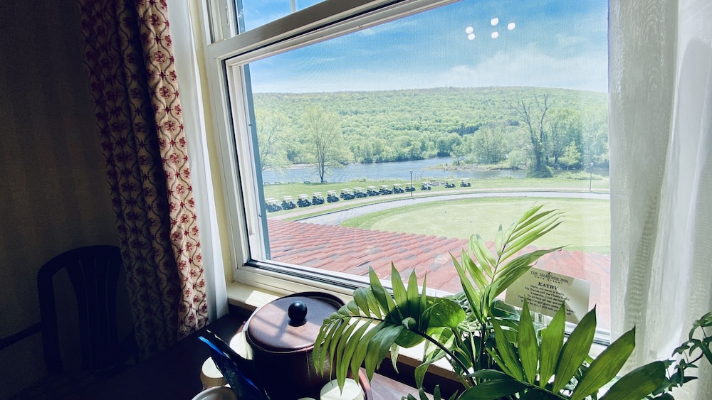 The Shawnee Inn and Golf Resort - photo 33