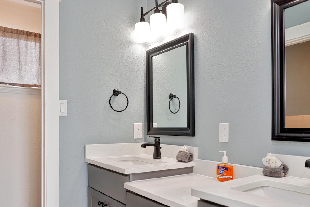 Barrier Dunes 156 11 Sand Dollar Dreams in Port Saint Joe, United States