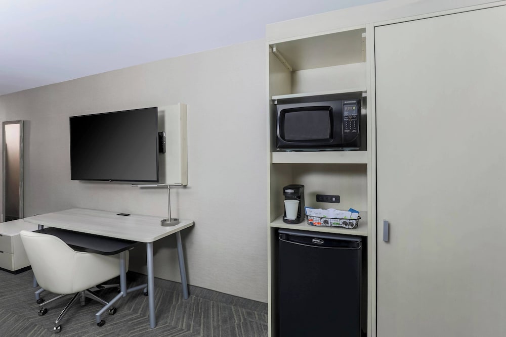 Fairfield Inn & Suites by Marriott Amarillo Central - photo 10