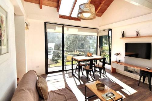 Cabaña con sonido y vista de arroyo in San Carlos De Bariloche, Argentina