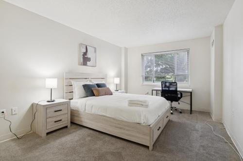 Legacy at Imperial Village 104 I 1 Bed 1 Bath — 4-Star Luxury Hotel in Richmond, United States